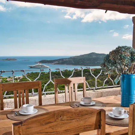 Sea View Big Pevero Vakantiehuis